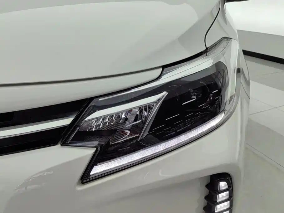 Toyota Vios — миниатюра 5