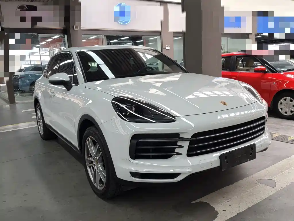 Porsche Cayenne — миниатюра 3