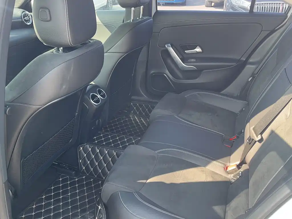 MERCEDES-BENZ A CLASS