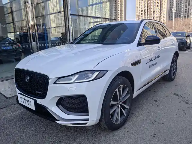 jaguar f-pace