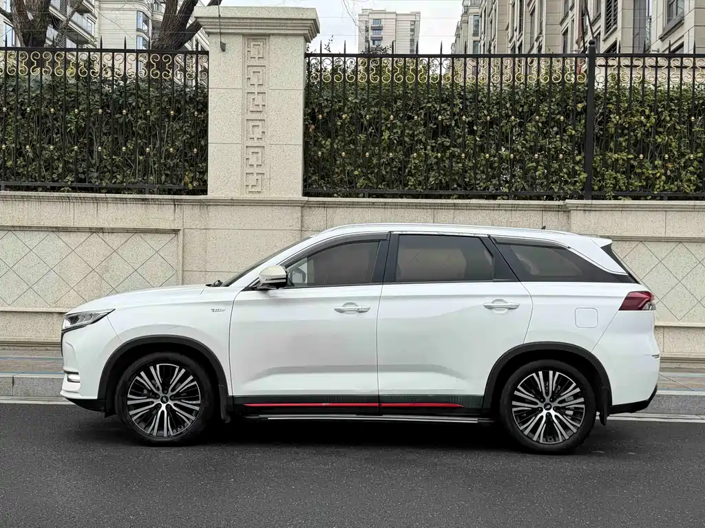 CHANGAN CHANGAN AUCHAN X7