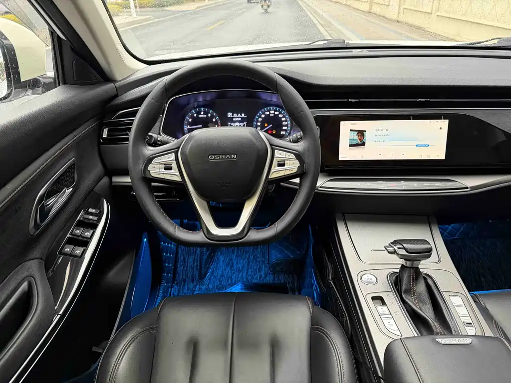 CHANGAN CHANGAN AUCHAN X7