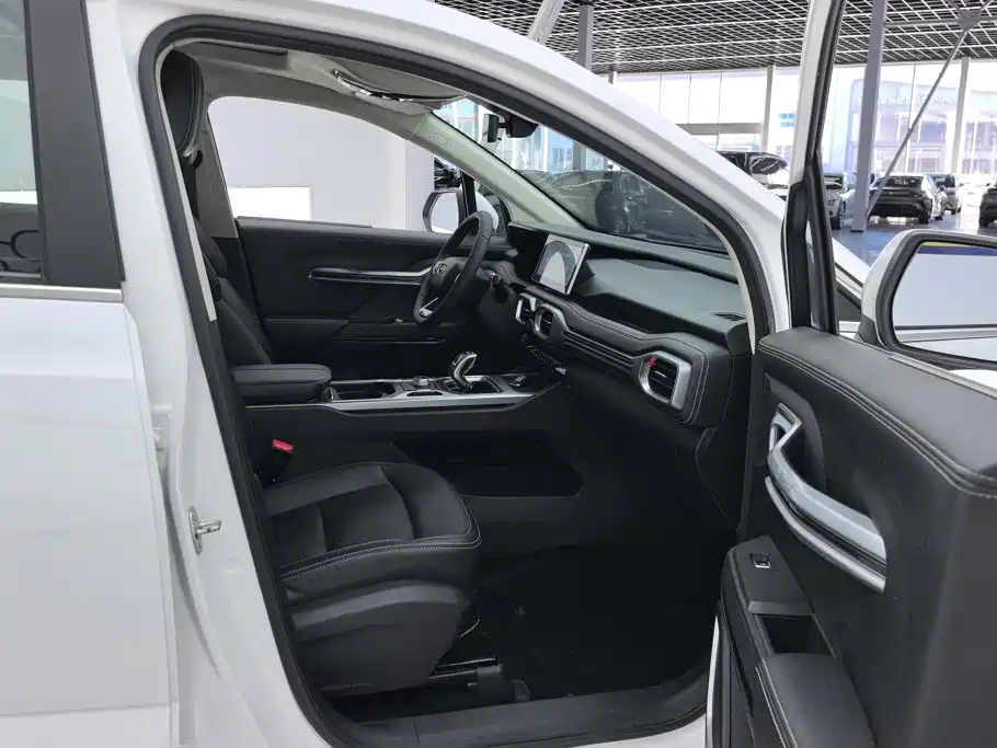 Geely Haoyue — миниатюра 8