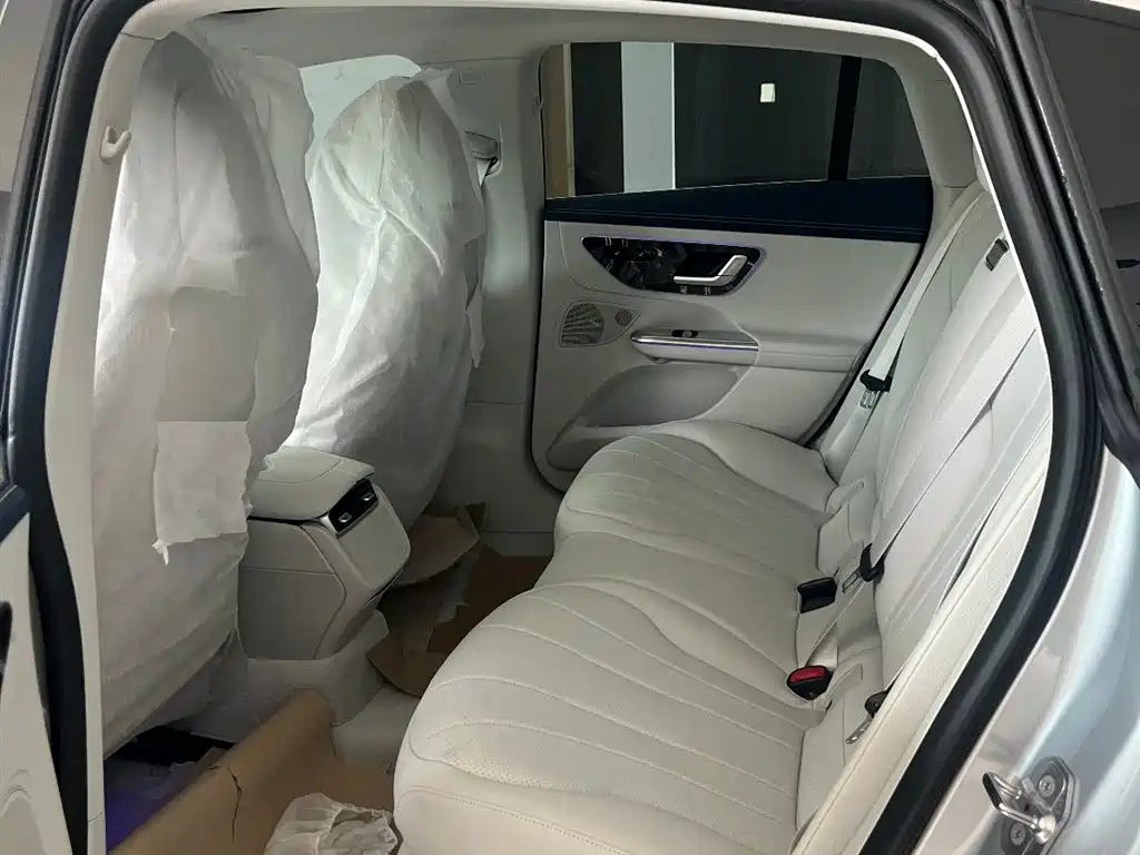 Mercedes-Benz EQE — миниатюра 14