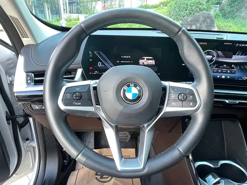 BMW X1 — миниатюра 12