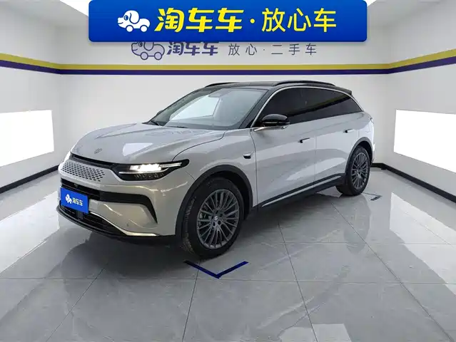 ZERO-RUNNING CAR ZERO RUN C11 2023