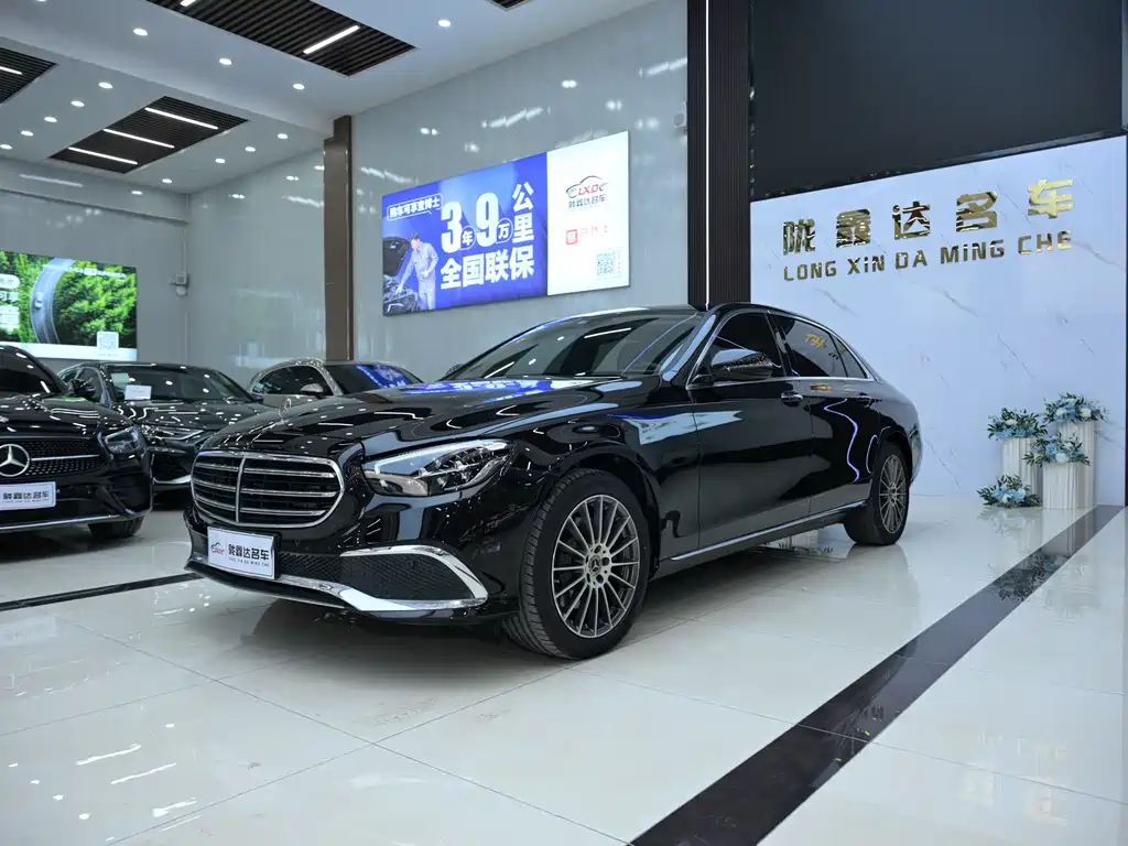 MERCEDES-BENZ E CLASS