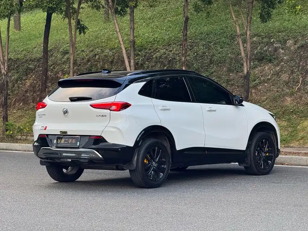 Buick Encore — миниатюра 9