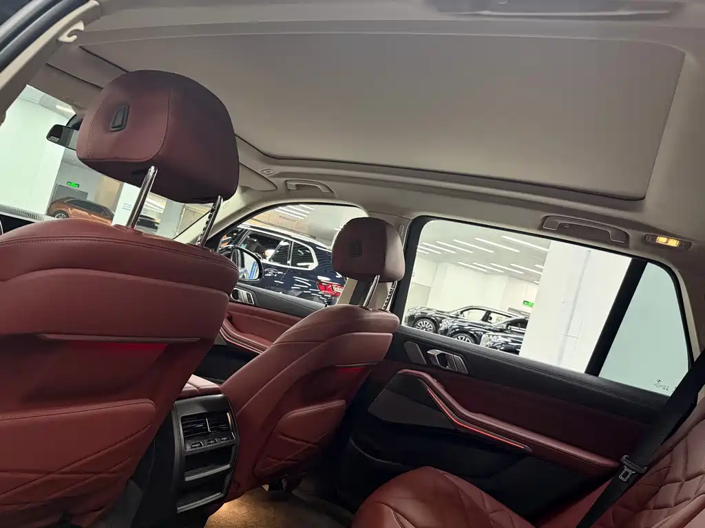 BMW X5 — миниатюра 8