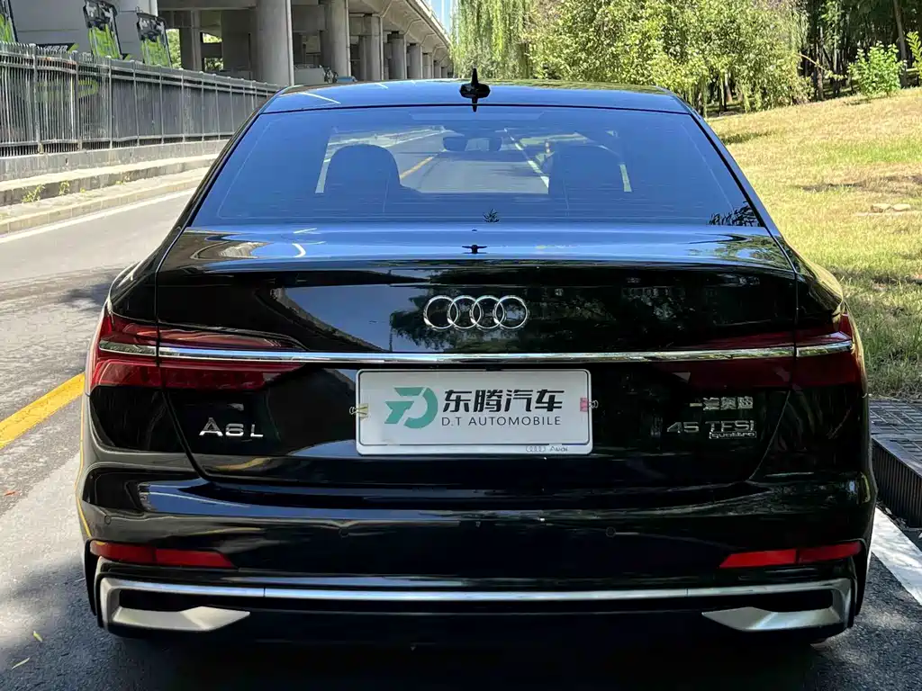 Audi A6L — миниатюра 5