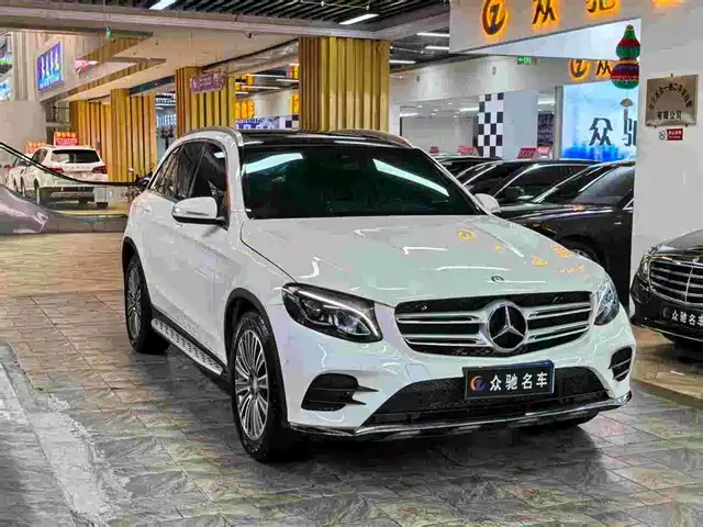 MERCEDES-BENZ GLC 2017