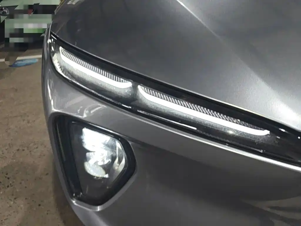 NIO ES6 — миниатюра 11