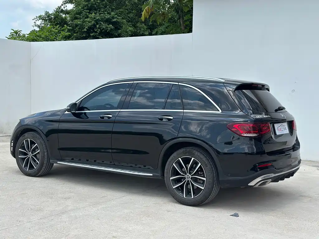 Mercedes-Benz GLC — миниатюра 21