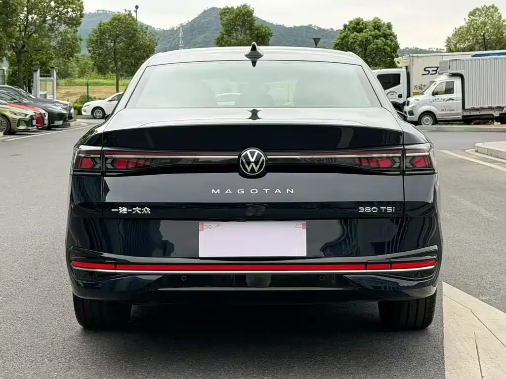 Volkswagen Magotan — миниатюра 8