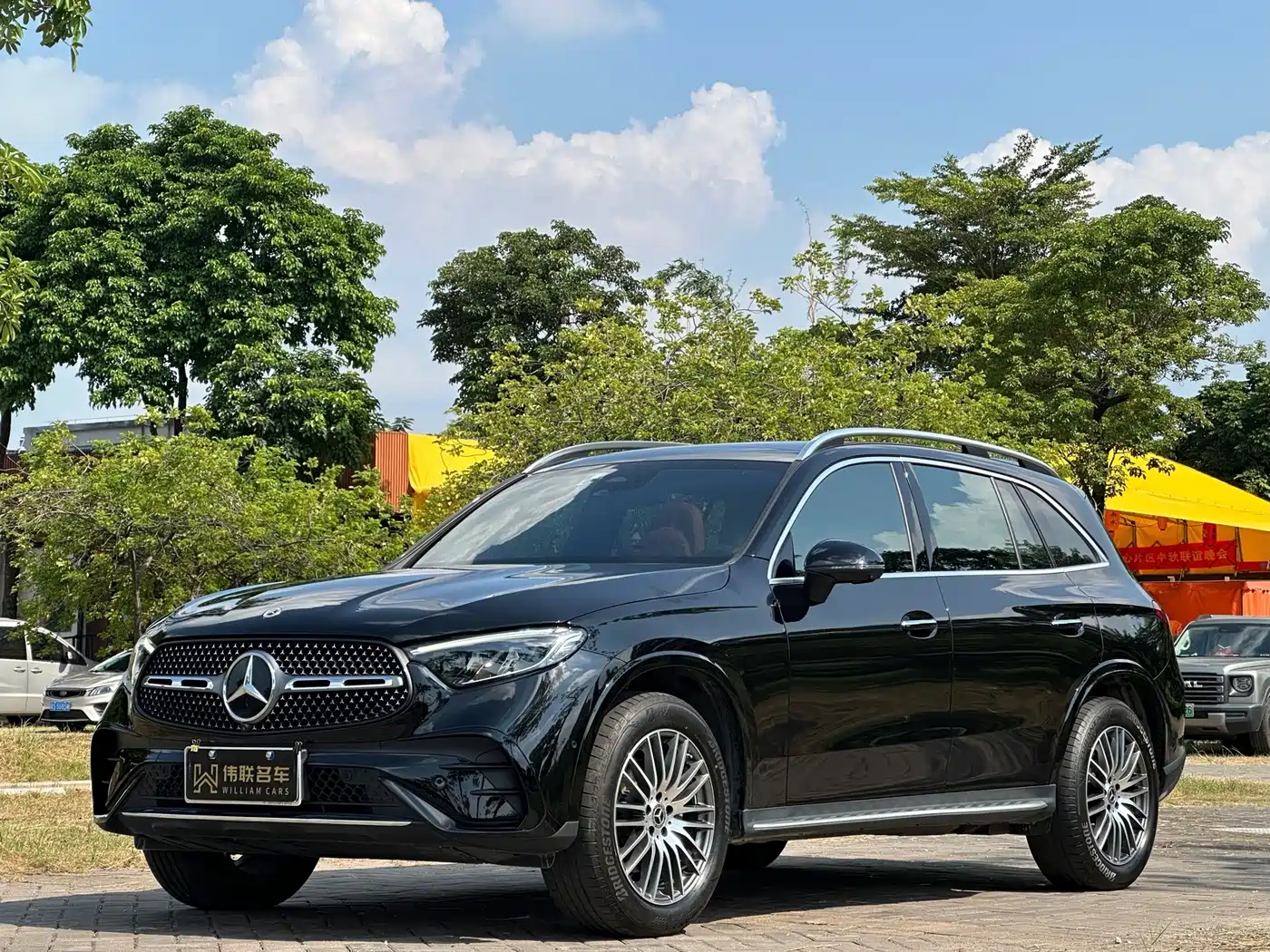 奔驰GLC 2023款 改款 GLC 300 L 4MATIC 动感型 5座 2023