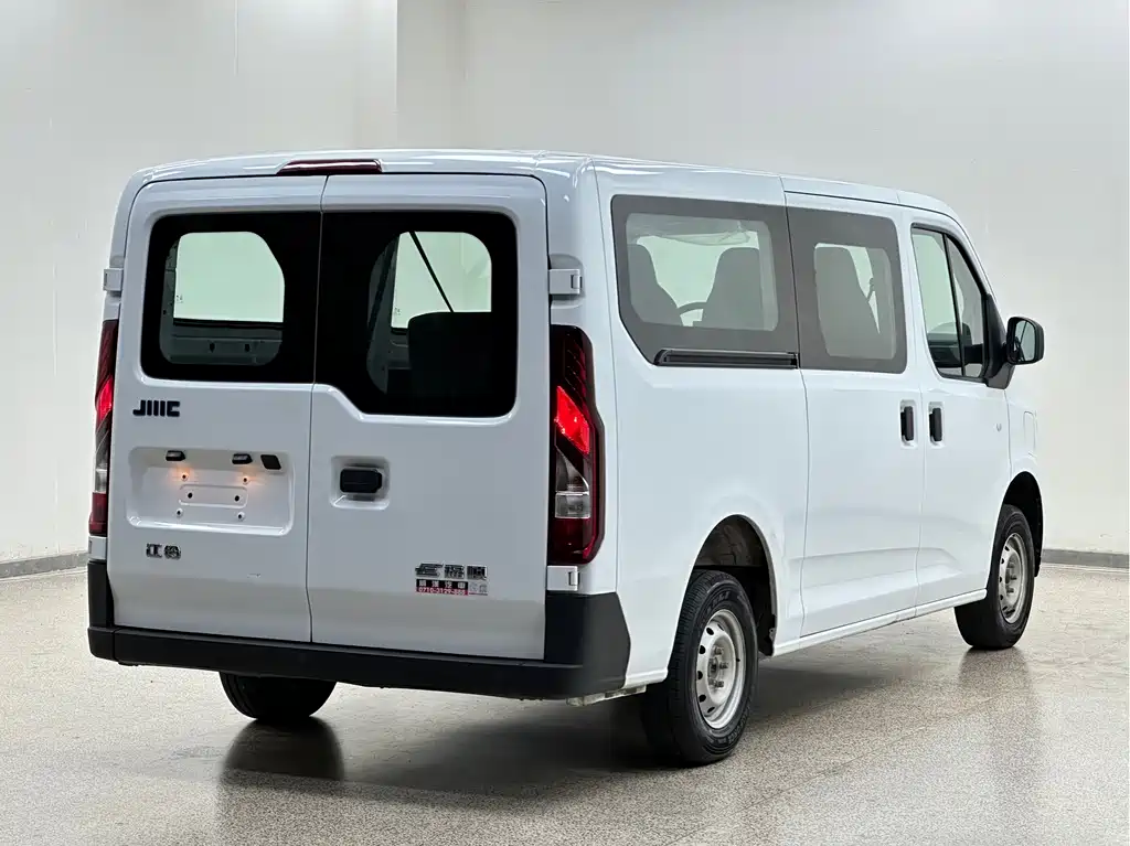 JMC E-Fushun — миниатюра 6