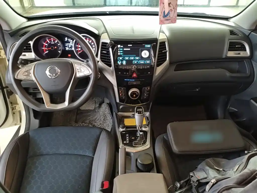 SsangYong Тивьера. — миниатюра 10