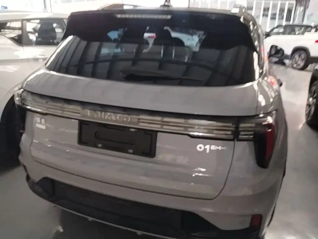 Lynk & Co 01 — миниатюра 6