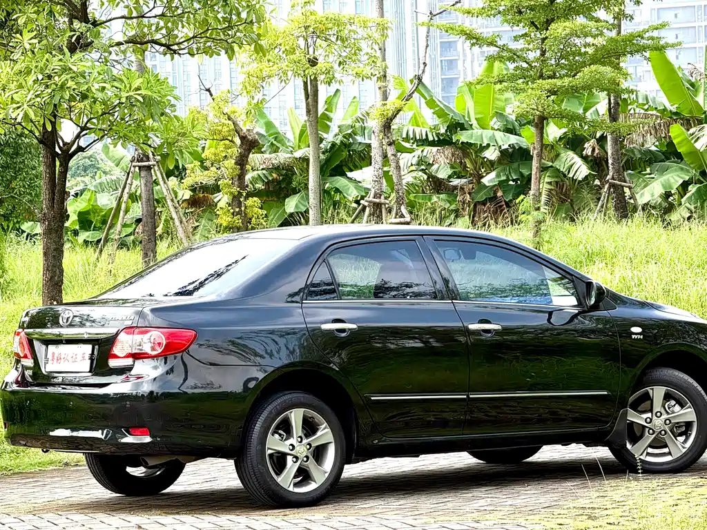 Toyota Corolla — миниатюра 7
