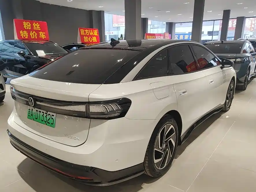 VOLKSWAGEN ID.7 VIZZION