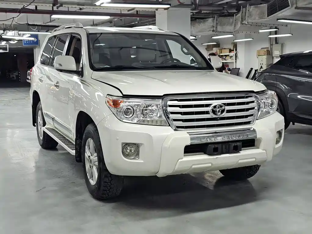 Toyota Land Cruiser — миниатюра 3