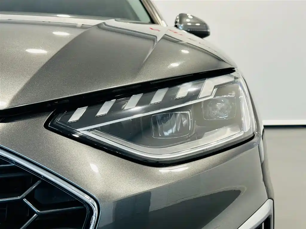 Audi A4L — миниатюра 15