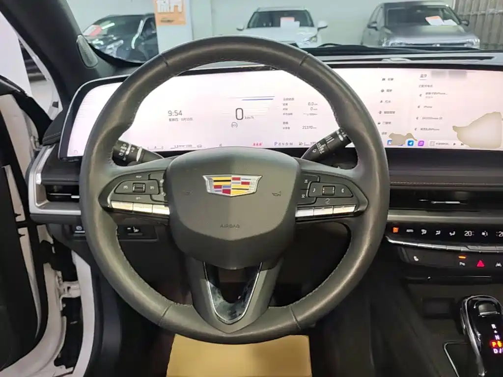 Cadillac XT4 — миниатюра 11