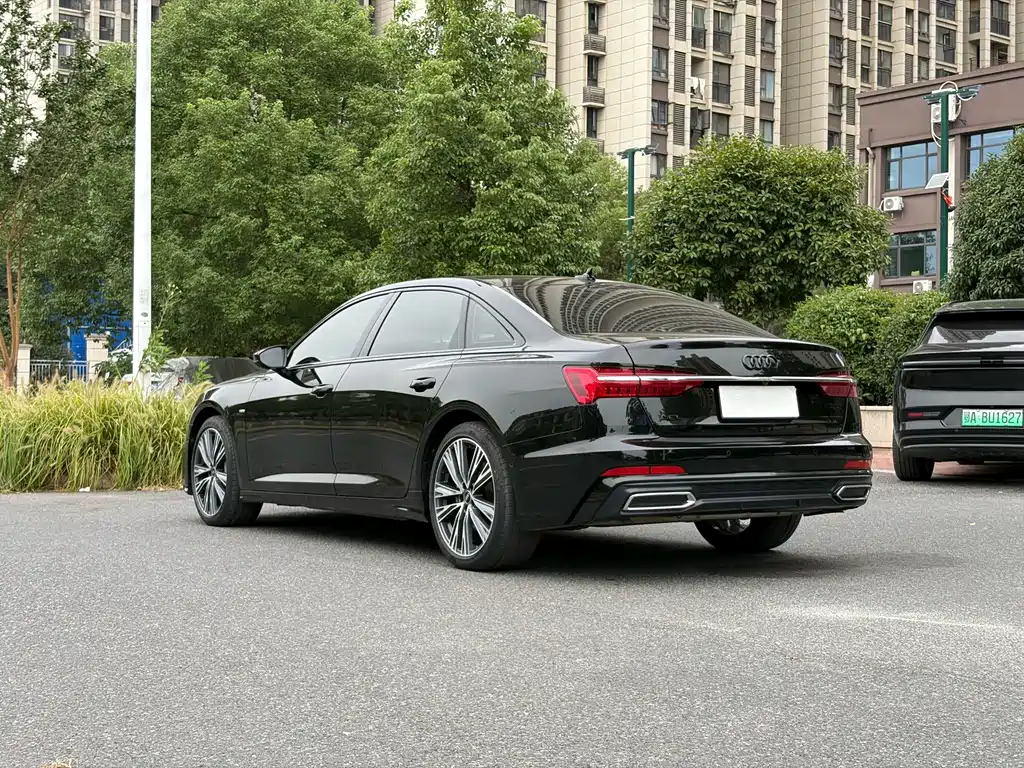 Audi A6L — миниатюра 7