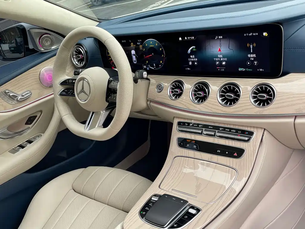 Mercedes-Benz E-Class (Import) — миниатюра 13