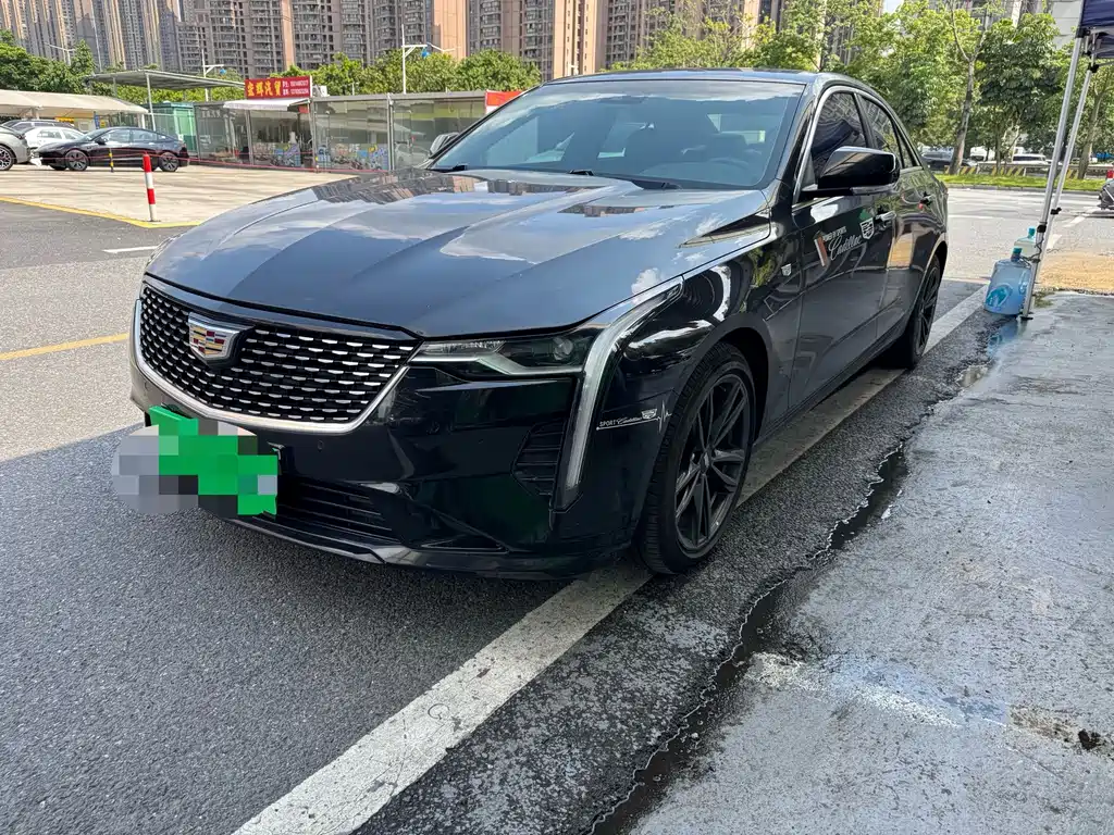 Cadillac CT4