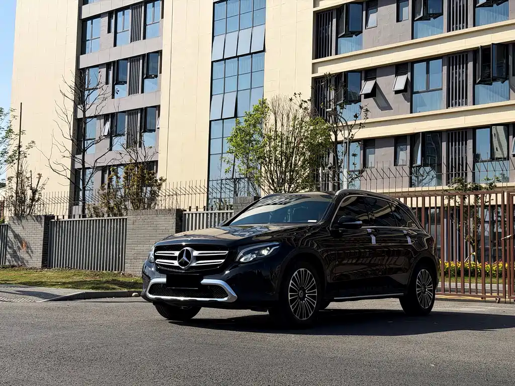 Mercedes-Benz GLC 2019