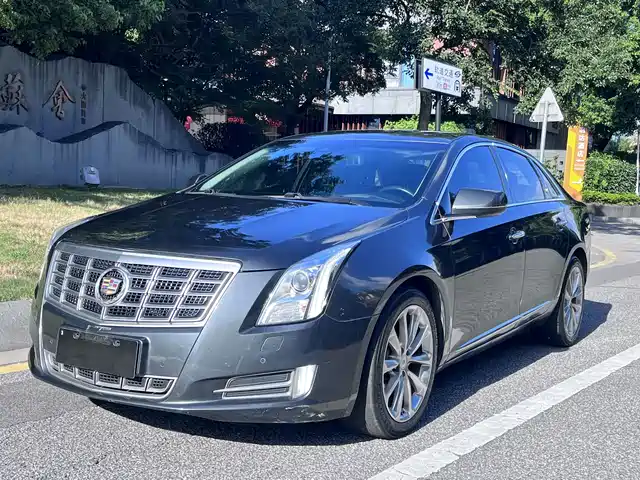 Cadillac XTS