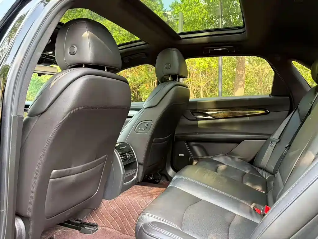 Cadillac CT6 — миниатюра 6