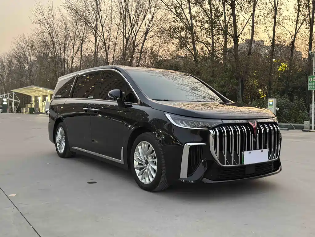 LANTU AUTOMOBILE LANTU DREAMER