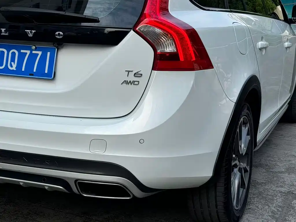 Volvo V60 — миниатюра 14