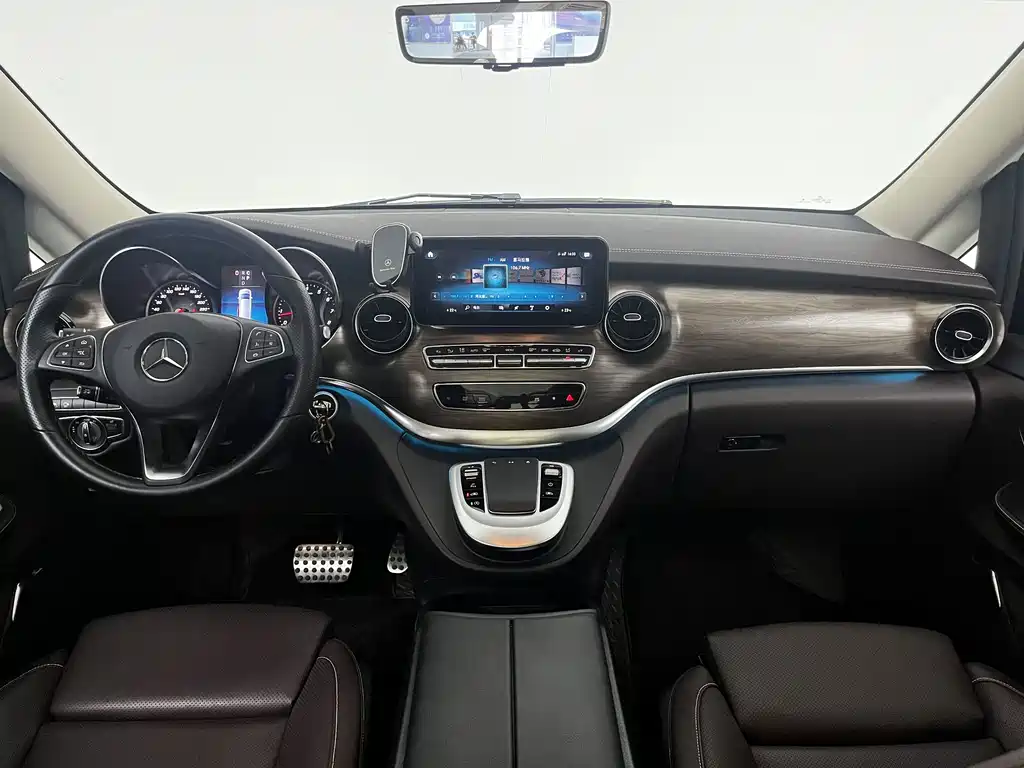 Mercedes-Benz V-Class — миниатюра 5