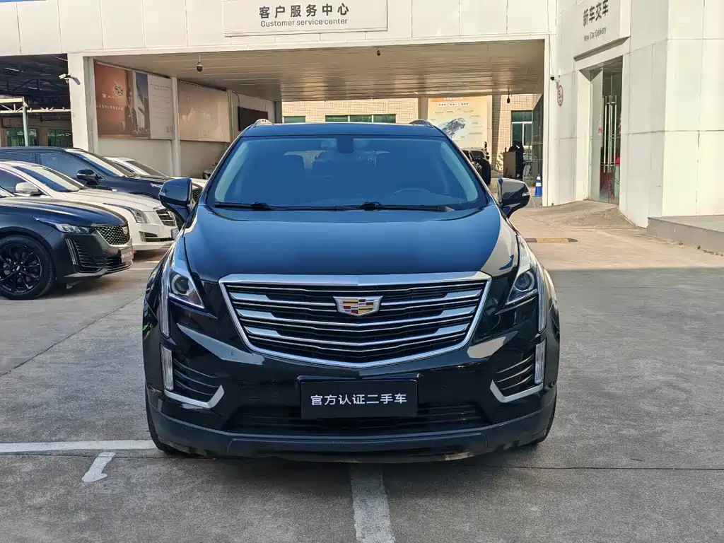 CADILLAC XT5