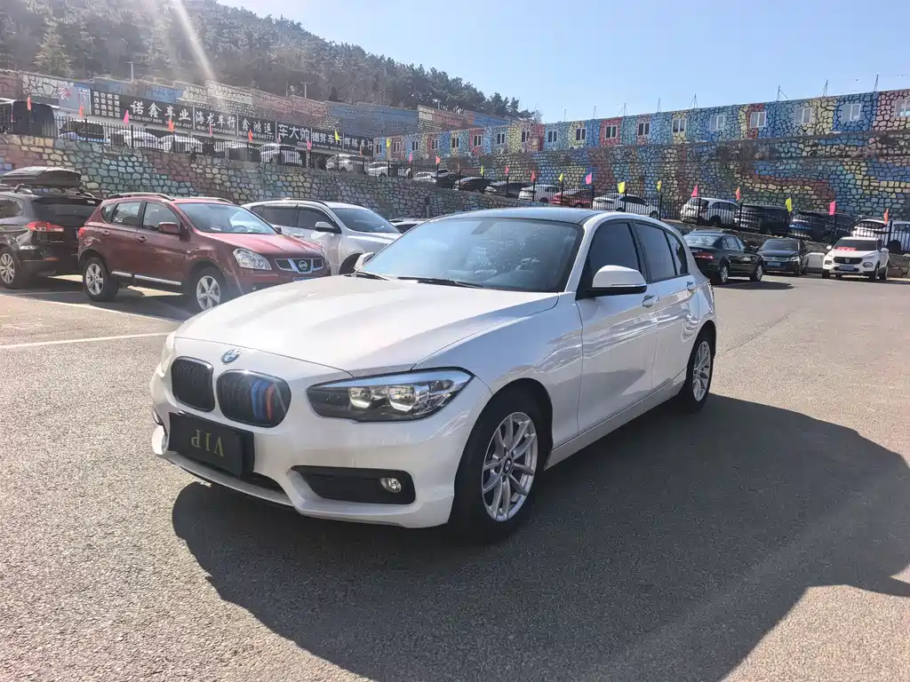 BMW 1 Series (Import) 2019