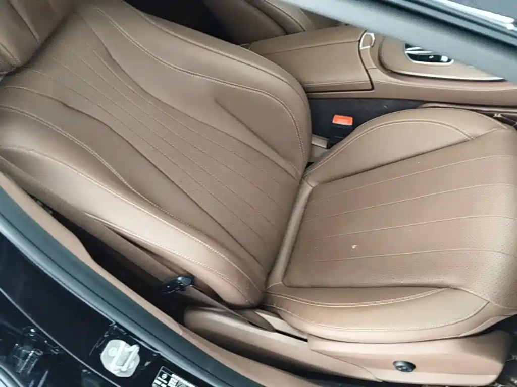 Mercedes-Benz E-Class — миниатюра 25