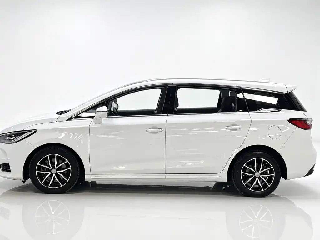 BYD Song MAX MAX 2017 1.5T AT Elite 7 мест