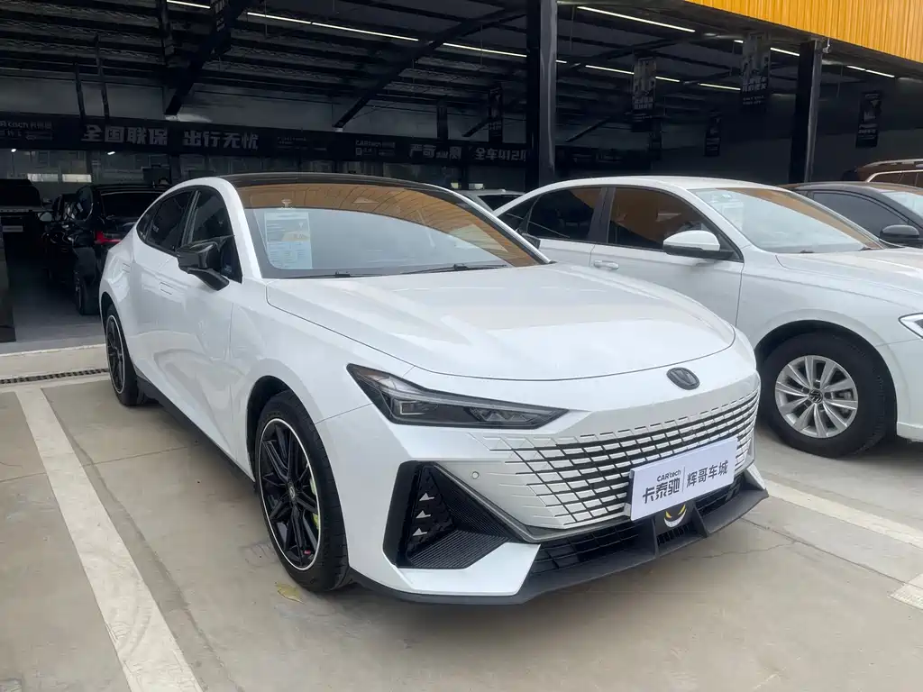 Changan UNI-V — миниатюра 3
