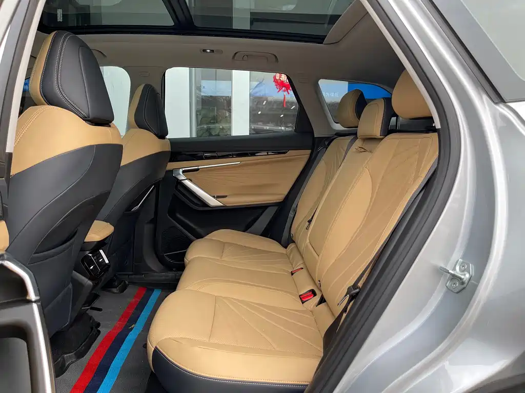 GEELY AUTOMOBILE BOYUE L