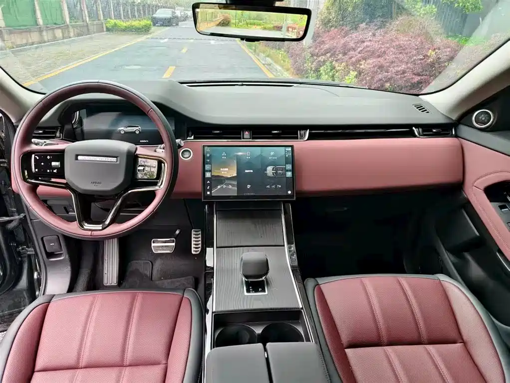 Land Rover Range Rover Evoque 2026 L SE