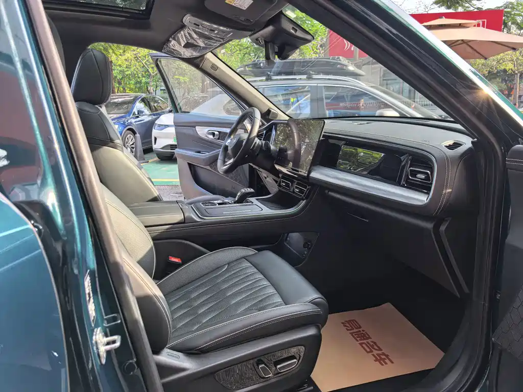 GAC Motor Trumpchi GS8 — миниатюра 19