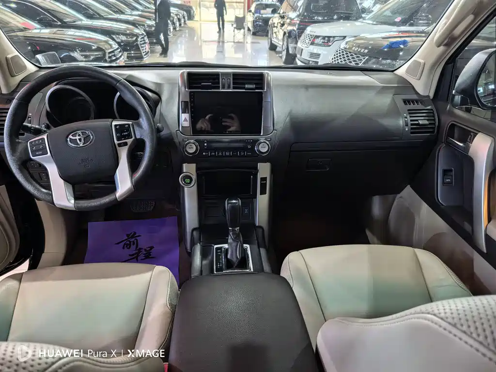 Toyota Land Cruiser Prado 2010 4.0L AT TX