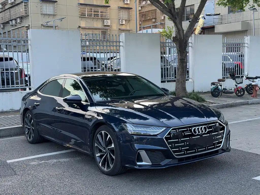 Audi A7L — миниатюра 3