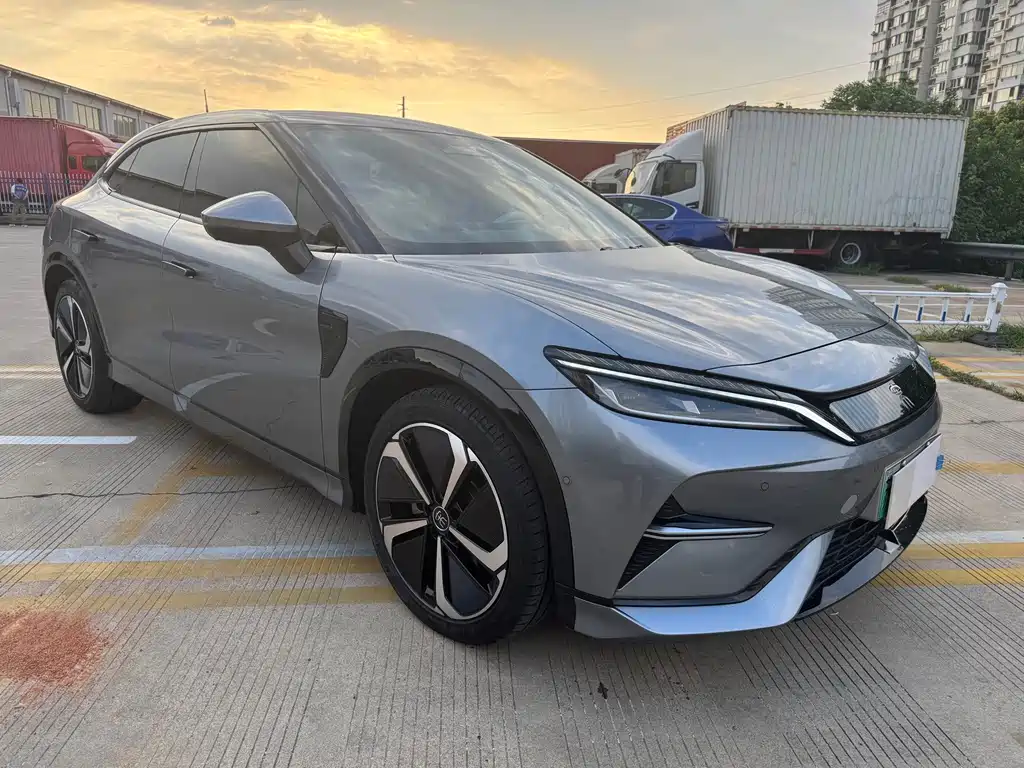 BYD L EV — миниатюра 8