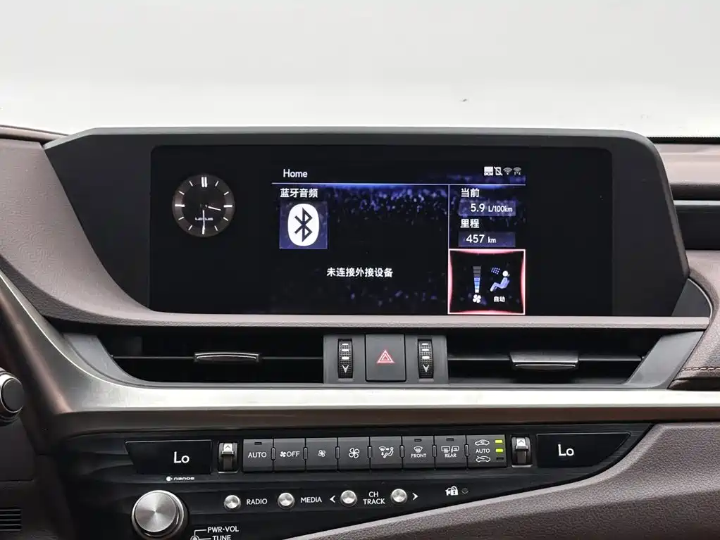 Lexus ES — миниатюра 13