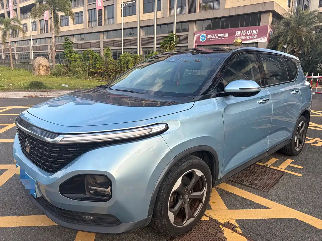 Купить Baojun RM-5