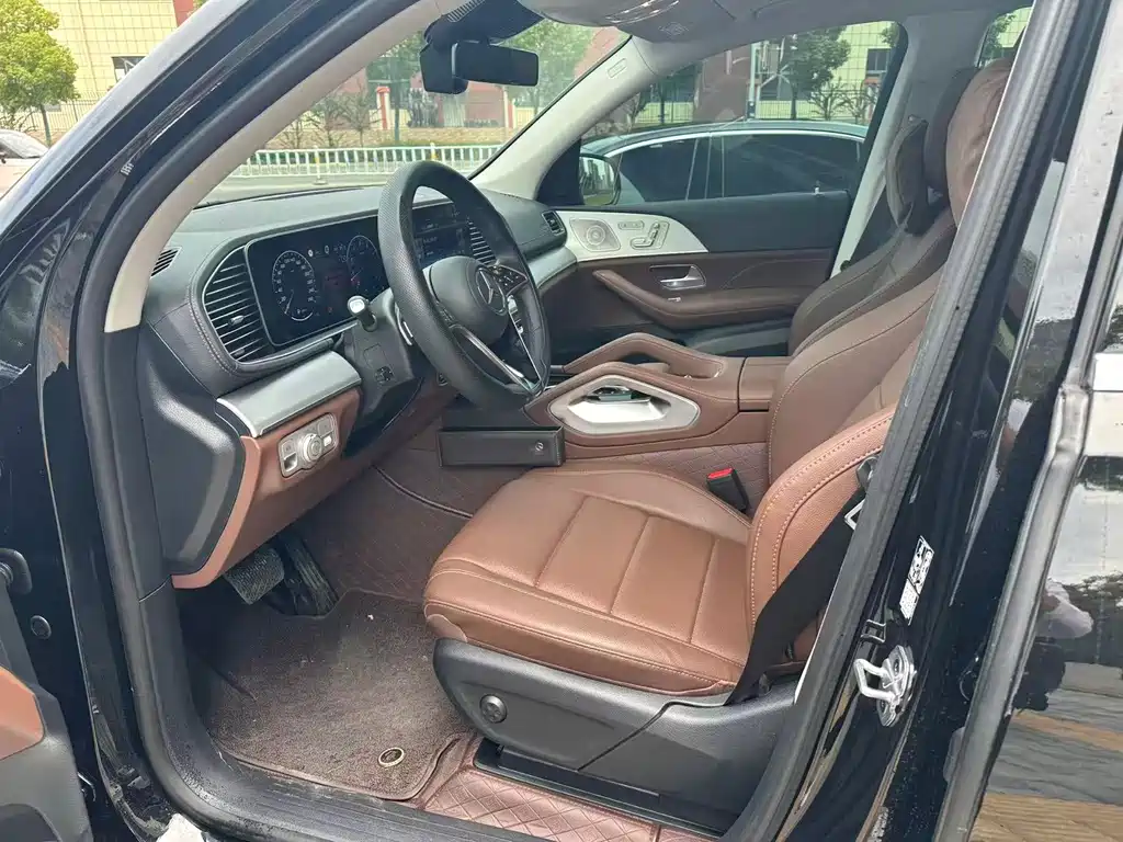 Mercedes-Benz GLS — миниатюра 3